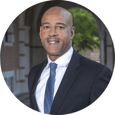 Reginald DeRoches Headshot